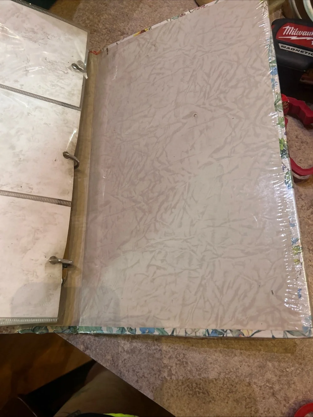 Pioneer 300 Pocket Floral Photo Album - Pastel Multicolor-New Old Stock